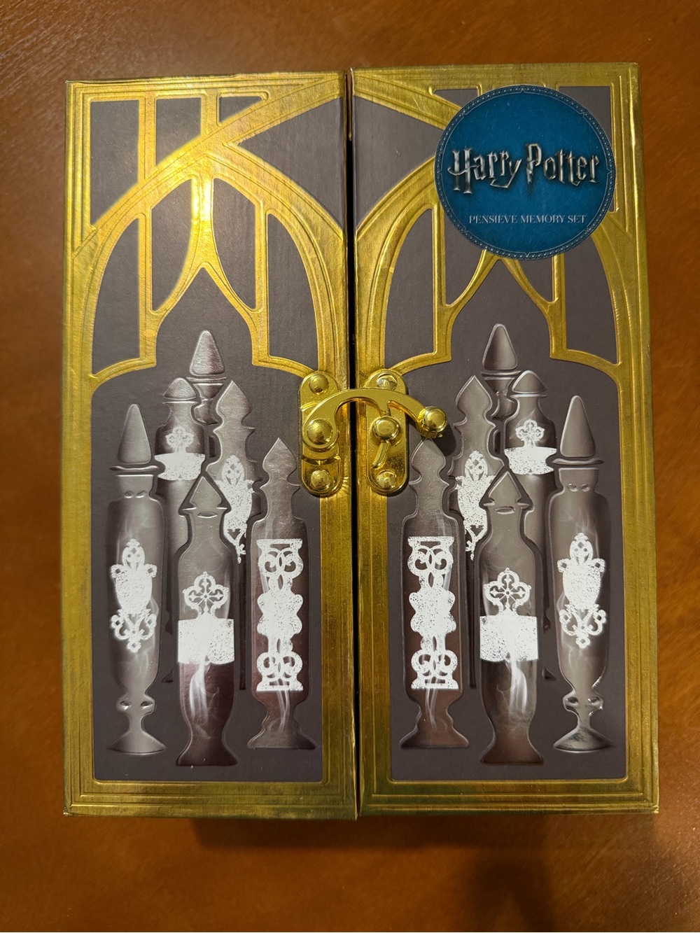 Warner Bros. Gold Pensive Pensieve Memory Set Notebook